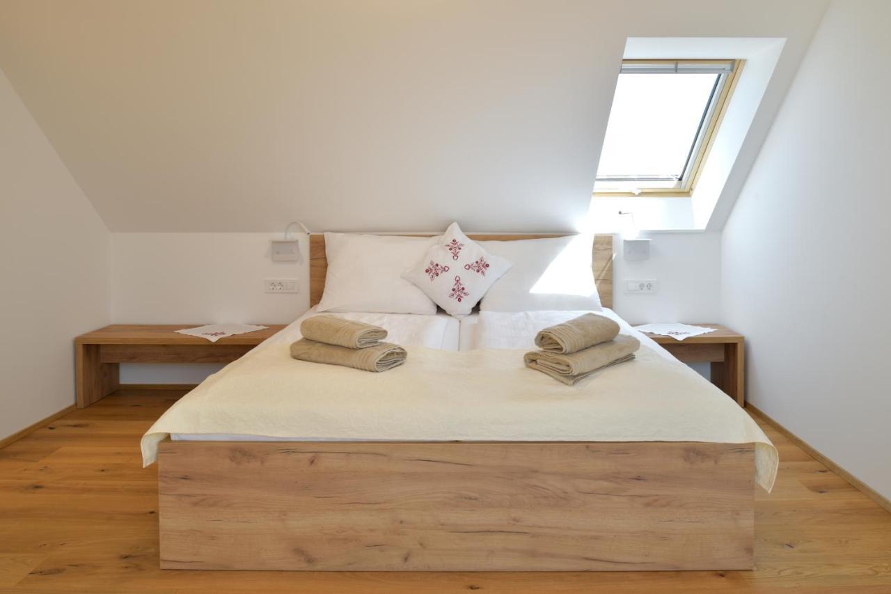 Farm Stay Jarc Vineyard Svecina Ngoại thất bức ảnh
